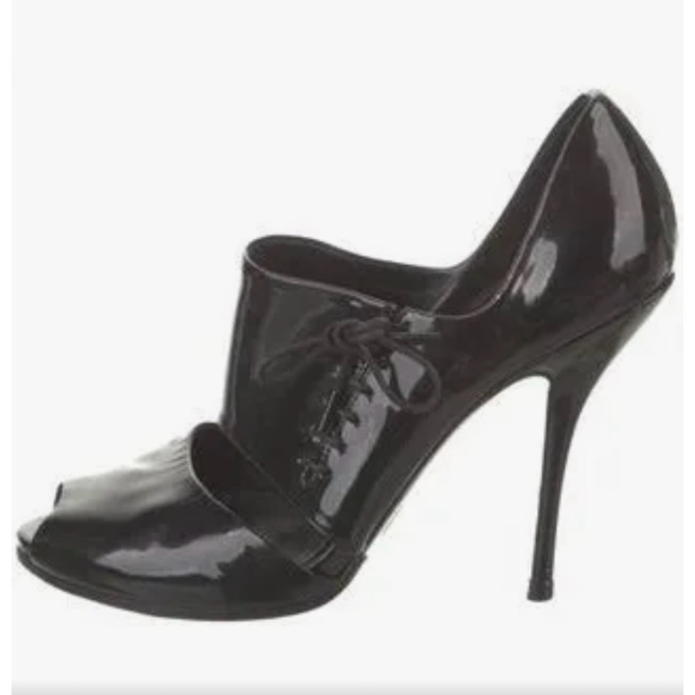 Gucci Patent Leather Pumps - Size 5 1/2